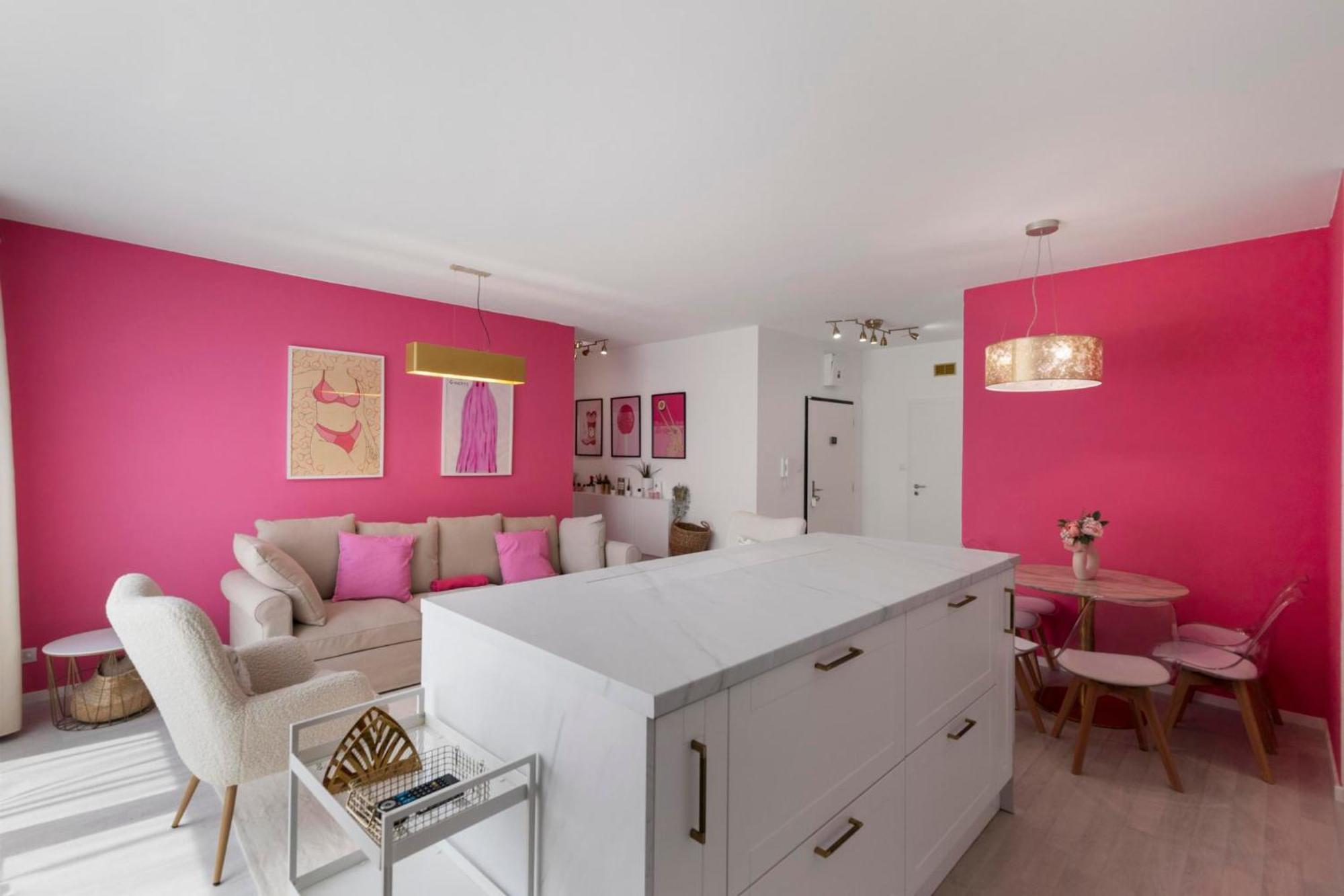 Appartamento Lam Pink - Jacuzzi - Ac - Ps4 Bratislava Esterno foto